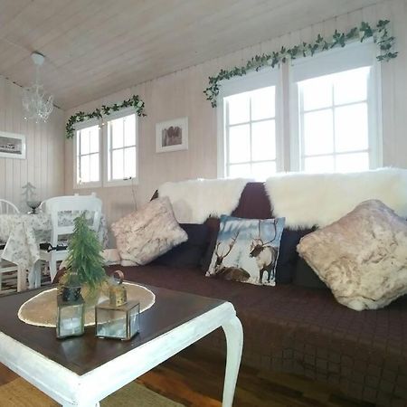 Cosy Cottage-Alfabakki-With Hot Tub Stori-Bakki المظهر الخارجي الصورة